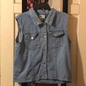 ⭐ BOGO ⭐ Coldwater Creek Jean Vest